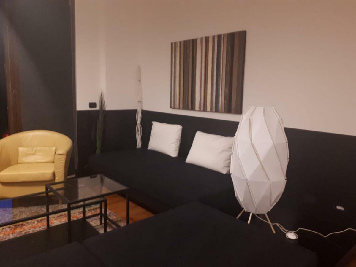 Apartamento Casa Roma Turate Exterior foto