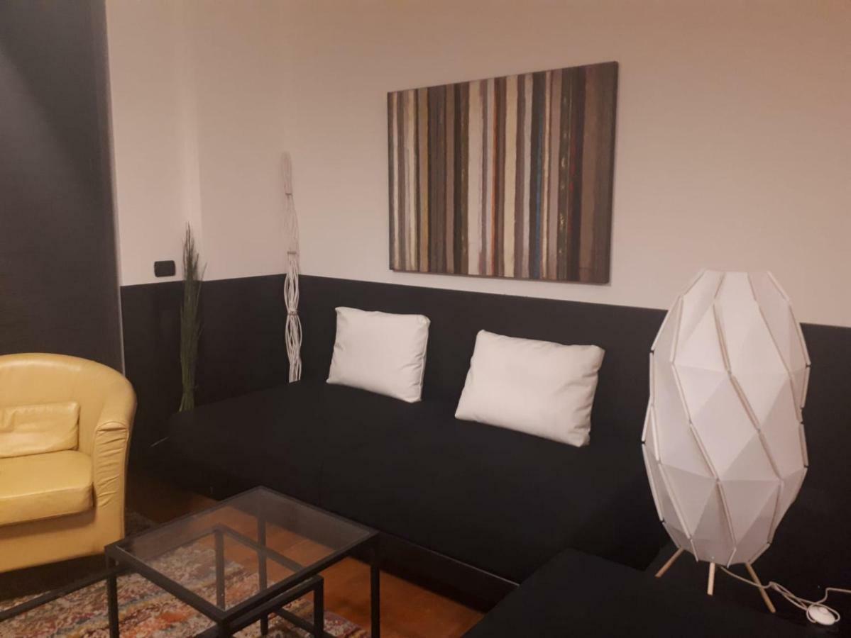 Apartamento Casa Roma Turate Exterior foto